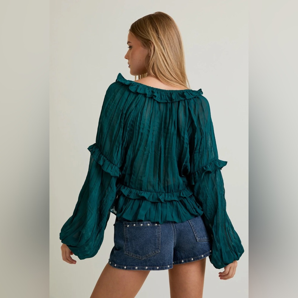 Violet Reverie Ruffle Blouse Green - Picture 2 of 3
